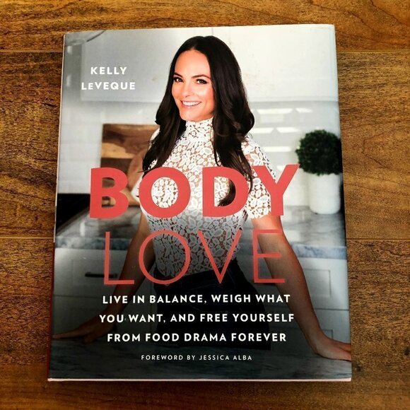 KELLY Leveque - Body Love Book - Picture 1 of 4